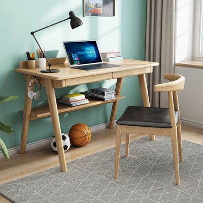 Bureau d'ordinateur en bois personnalisé avec un matériau de surface écologique durable