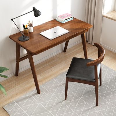 Bureau d'ordinateur en bois personnalisé avec un matériau de surface écologique durable
