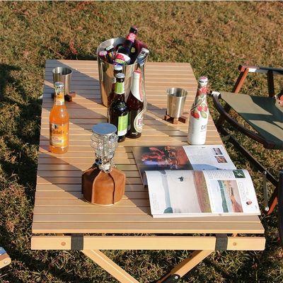 Table à manger de pique-nique en bois massif pour un montage et un nettoyage faciles