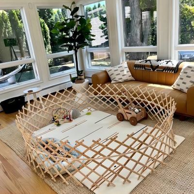 Éco-friendly grand berceau en bois pour bébé pour l'apprentissage Montessori robuste pliable et personnalisable