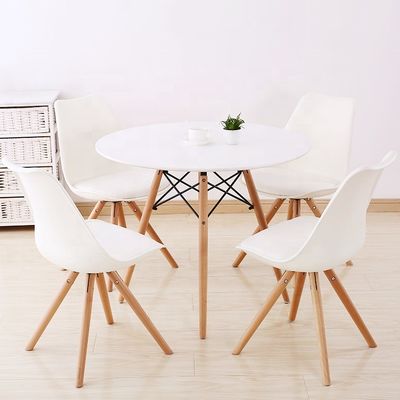 Pas de garantie pliée personnalisée table à manger pratique professionnelle carrée avec une jambe en bois massif Table à café