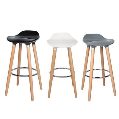 Meubles de bar Pieds en bois massif ABS Chaise de bar en plastique pour meubles à tabourets modernes