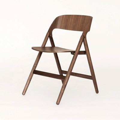 Chaise de banquet extérieure en bois massif chaise pliante moderne pour le salon/salle à manger dans le restaurant/salle de mariage