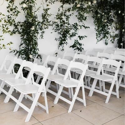 Utilisation pour les événements hôteliers Chaises pliantes en bois pour le mariage Couleurs populaires Blanc Hôtel Banquet Dining