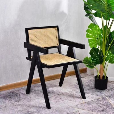 Service OEM accepté Chaise en rotin en bois massif de conception moderne