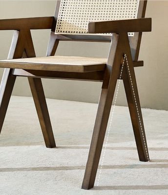 Service OEM accepté Chaise en rotin en bois massif de conception moderne