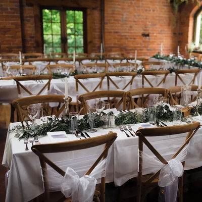 Restaurant et hôtel Chaise à dos en bois massif tissé dans le style nordique moderne pour le mariage