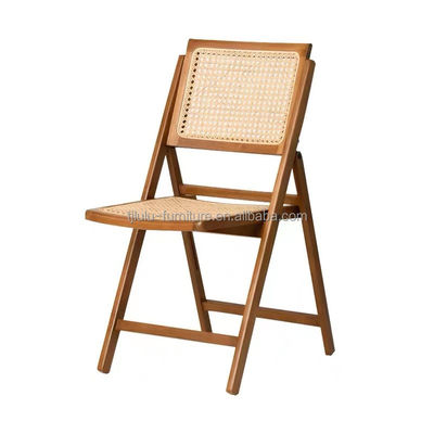 Emballage du courrier Chaise à manger pliante en rotin en bois massif pour la décoration de restaurants nordiques
