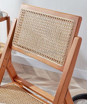 Emballage du courrier Chaise à manger pliante en rotin en bois massif pour la décoration de restaurants nordiques