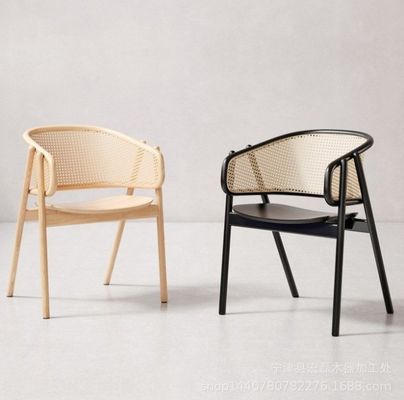 Chaise de salle à manger en rotin de bois moderne avec un matériau bon et écologique