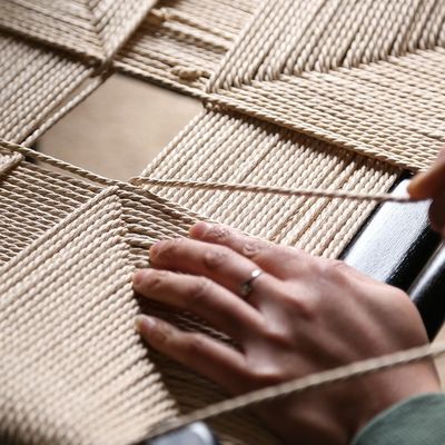 Fabriqué à la main en bois massif plage corde tissée coussin manger Y Chaise NON plié Service OEM Accepté en bois massif