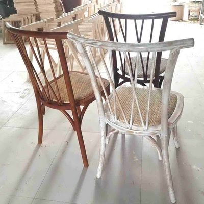 Fabrication Fourniture Chaises en bois empilables pour événements Design moderne Hôtel Restaurant Banquet et maison