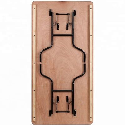 Banquet extérieur en bois massif rectangulaire Mariage Hôtel Tables à manger pliantes en design moderne pour les mariages et les hôtels