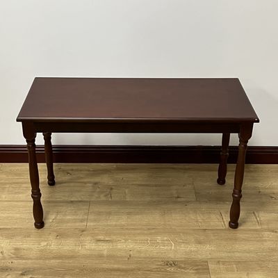 Table à café en bois ancien avec un design moderne et des options de couleurs personnalisables