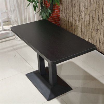 Table à manger en bois dans un design moderne pour les meubles de restaurant de couleur personnalisée