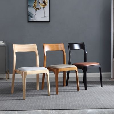 Emballage du courrier Y Chaise de salle à manger en bois Nordic Light Luxury Hotel Cafe