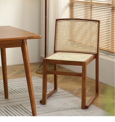 Chaise à manger en rotin empilée Chaise sans bras en bois personnalisée pour salle à manger W49CM*D42.5CM*H80CM
