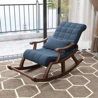 Les fauteuils à bascule en bois éblouissent votre salon avec ce fauteuil roulant et son tissu de velours confortable