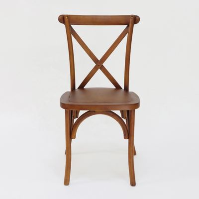 Meubles commerciaux empilés Croix X vintage arrière Chaises à manger en bois pour les mariages Événements et restaurants