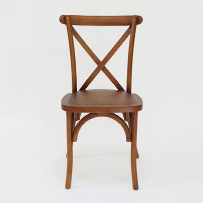 Appartement Modern Cross Back Siège en bois empilable en bois massif Banquet de mariage Chaise en bois pour meubles d'appartement