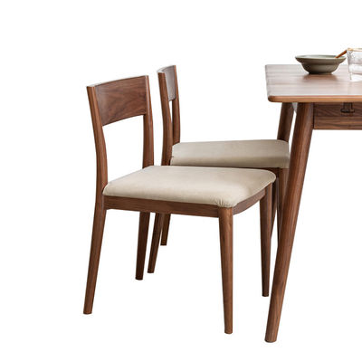 Chaise de salle à manger moderne nordique de luxe et élégant Durable et abordable pour les meubles de salle à manger