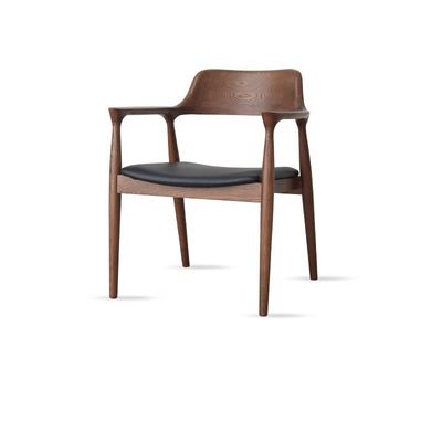 Chaise de salle à manger durable et abordable en bois massif pour une expérience de cuisine classique