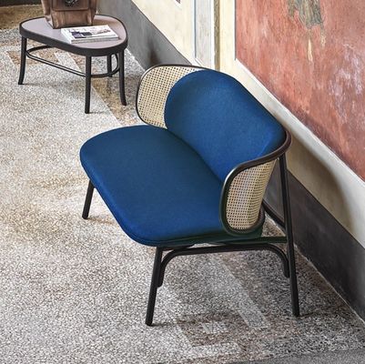 Chaise en rotin unique en bois pour le dernier design Chaise en bois rembourrée W68*D70*H82cm