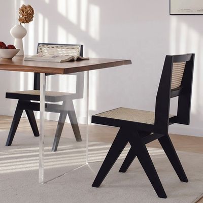 Service OEM Accepté Chaise de salle à manger moderne Nordique en bois massif pour meubles de jardin, salon, café et restaurant