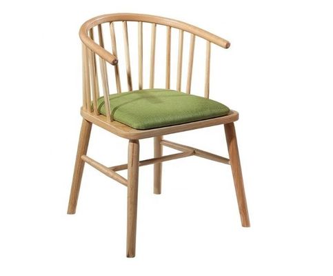 Design moderne empilage chaise de salle à manger Winsor meubles en bois massif pour le restaurant nordique sur mesure