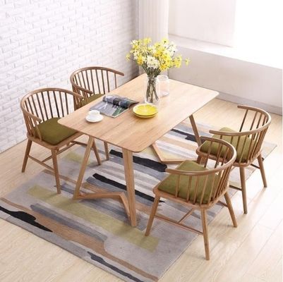 Design moderne empilage chaise de salle à manger Winsor meubles en bois massif pour le restaurant nordique sur mesure