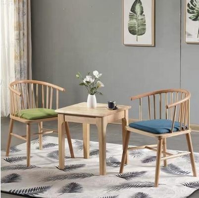 Design moderne empilage chaise de salle à manger Winsor meubles en bois massif pour le restaurant nordique sur mesure