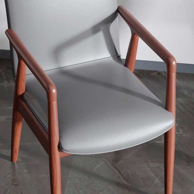 Pieds en bois Meubles classiques Chaises de bureau pour salle de conférence dans un immeuble de bureaux
