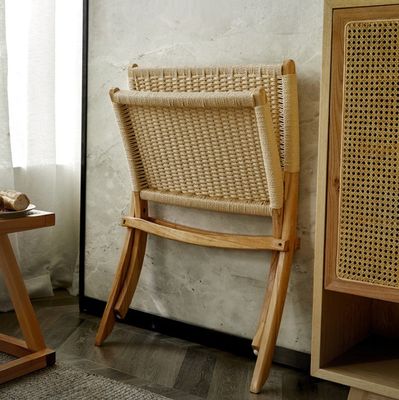 Salle de séjour Chaise en rotin tissée en bois massif Rotan pliable Salle à manger avec les derniers meubles extérieurs de design