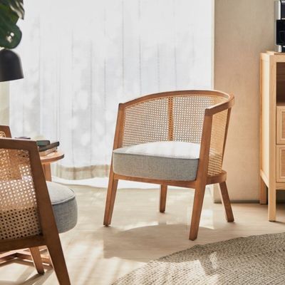 Meubles d'extérieur moderne nordique français en bois massif cadre de rotin Chaise de loisirs avec design de dossier incurvé et couleur personnalisée