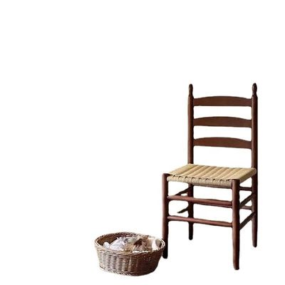 Pas de fauteuil à dos plié avec bois massif fait à la main et coussin tissé à la corde