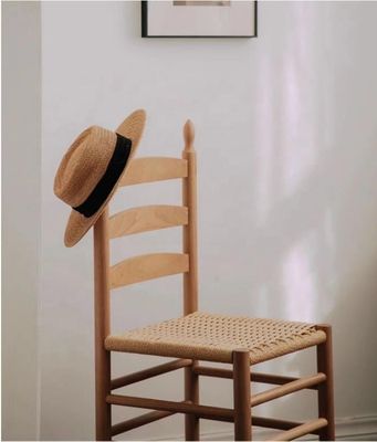 Pas de fauteuil à dos plié avec bois massif fait à la main et coussin tissé à la corde