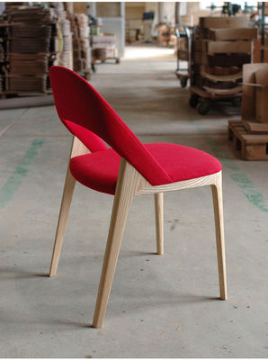 Chaise en bois nordique moderne pour la conception de meubles restaurant salle à manger rembourrée