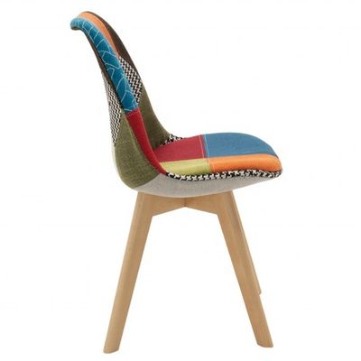 Meubles de salle à manger moderne couverture en tissu sur mesure Chaise patchwork avec des jambes de hêtre style de conception