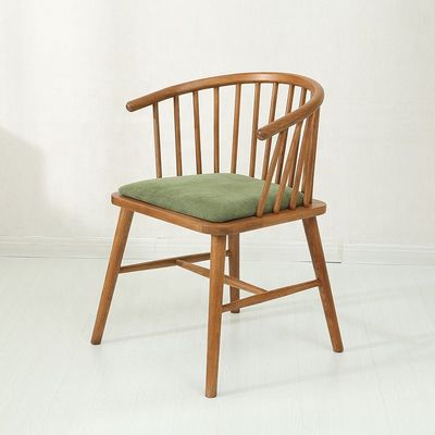 Meubles de salle à manger de design moderne dossier appuie-bras Chaise à manger en bois dans un design élégant