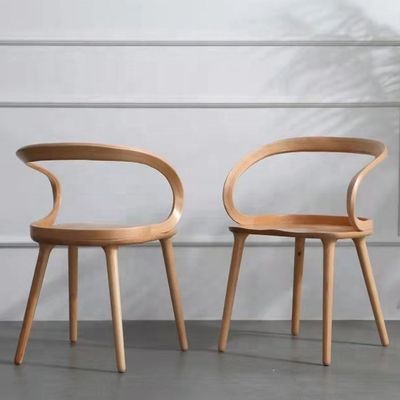 Chambre à manger moderne en hêtre en bois massif Chaise pliante à café avec dossier incurvé et style nordique