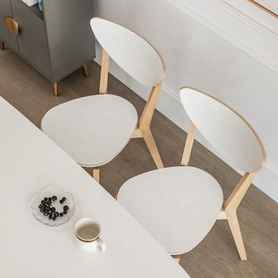 Limite de poids de 400 kg Chaise à manger en bois pour meubles de restaurant en bois massif moderne
