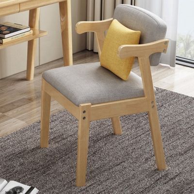 Chaise à manger en bois massif avec coussin rembourré et design ancien