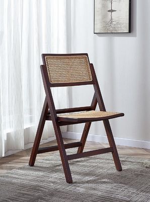 Emballage du courrier Chaises pliantes en rotin durables pour les mariages et les meubles de salle à manger