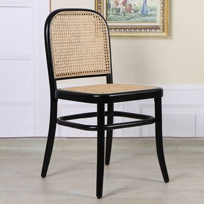 Chaise à manger pliable en rotin pour événements et mariages