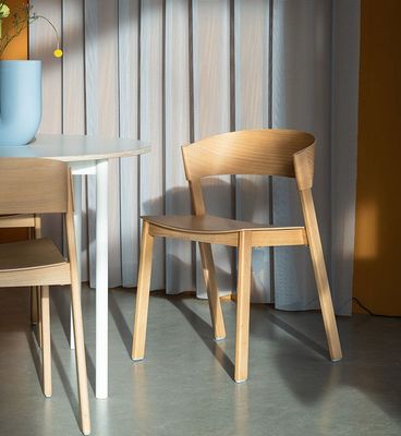 Design personnalisé Chaise à manger en bois empilable pour restaurant d'hôtel en design moderne