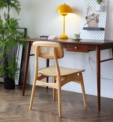 Meubles de salle à manger Vintage Hôtel de luxe Restaurant Rattan naturel en bois massif Chaise à manger pour événements