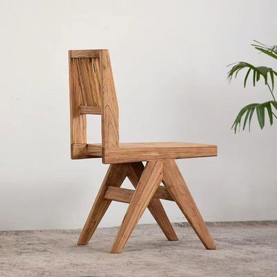 Chaise de salle à manger en bois massif en noyer finition pour les meubles de conception personnalisée