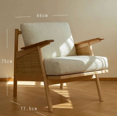 Accueil Meubles Généraux Salon nordique Chaise de canapé en bois avec coussin plume vers le bas Chaise en bois massif en rotin tissé naturel