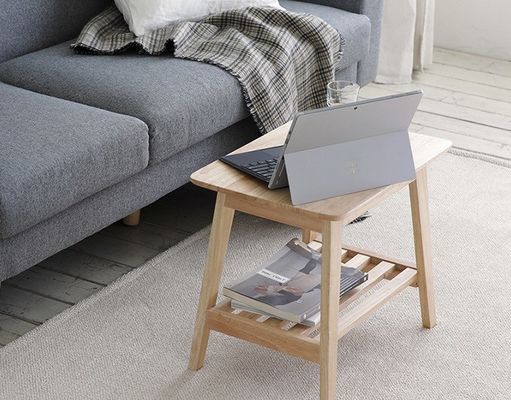 Conception personnalisée Table à café en bois massif carré finition vintage W50*D35*H42CM pour le salon