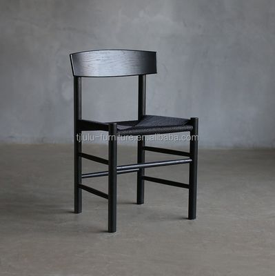 Chaise de salle à manger en bois massif à dos rond bas Chaise en rotin avec conception moderne et traditionnelle